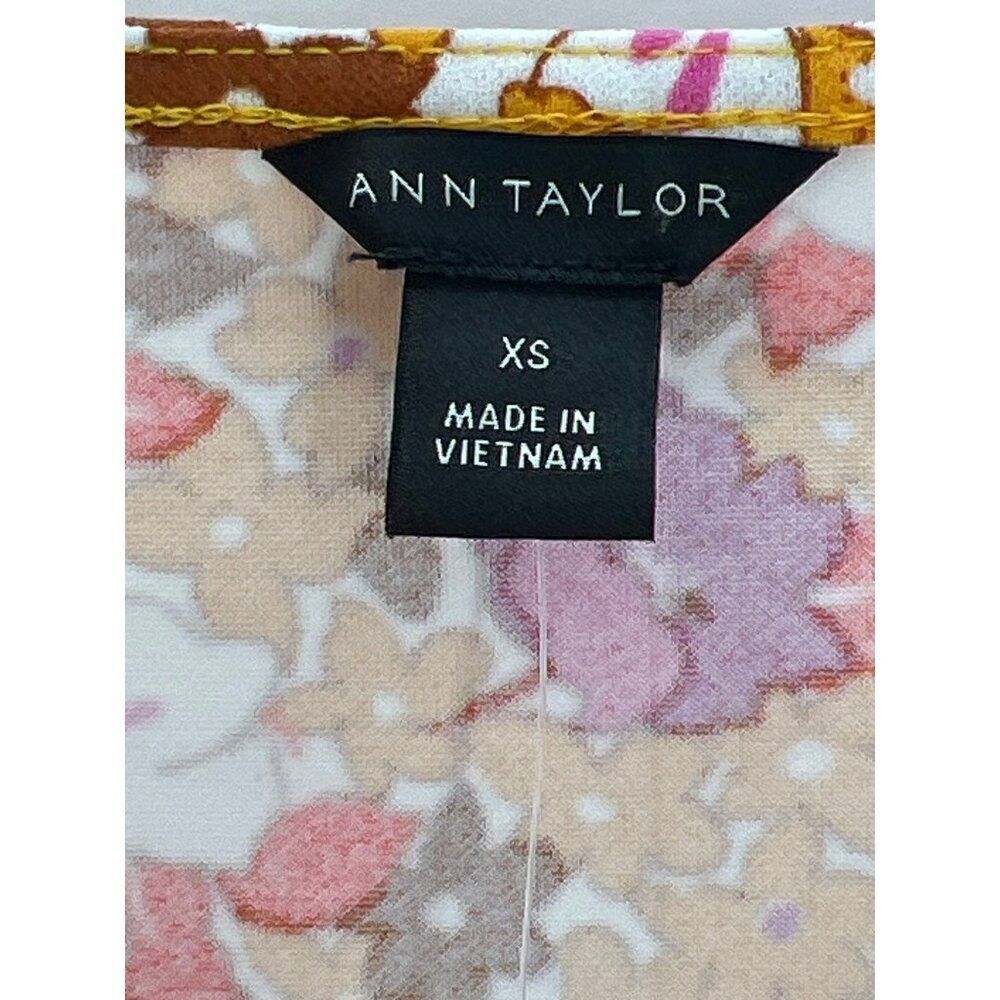Ann Taylor XS Floral V-Neck Blouse Retro Short Sleeve Yellow Pink New - Picture 5 of 8